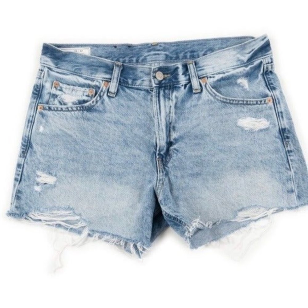 Gap Stride Shorts size 4/27 NWT